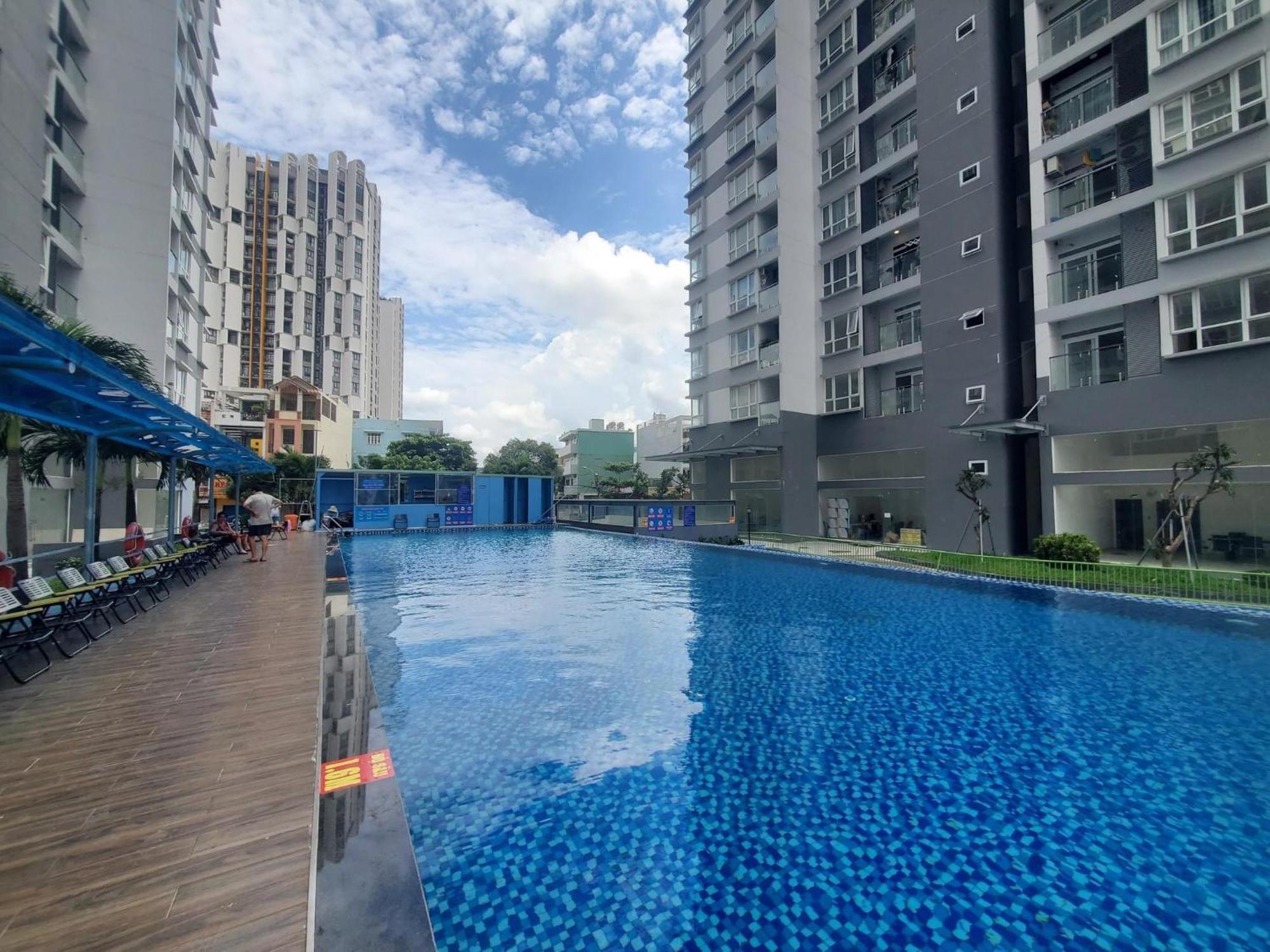 Can Ho The Western Capital 3Pn Ho Chi Minh City Exterior photo