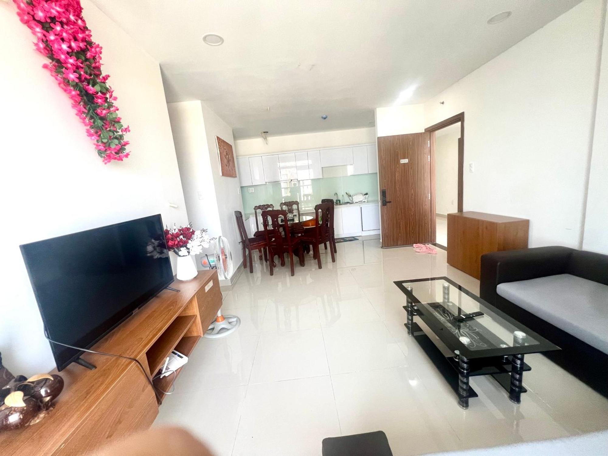 Can Ho The Western Capital 3Pn Ho Chi Minh City Exterior photo